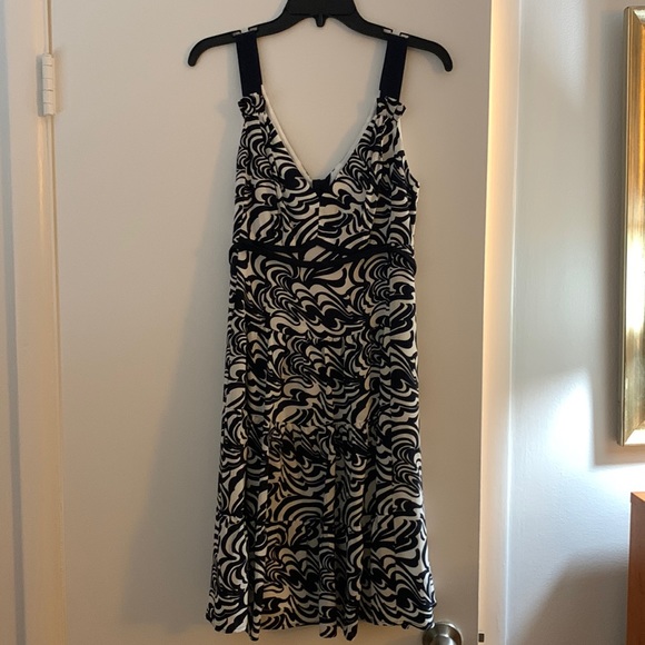 Nanette Lenore size 6 navy & white dress - Picture 4 of 9